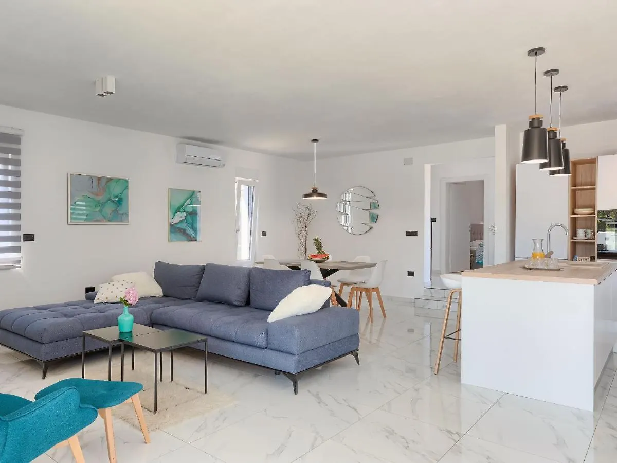 Villa Vine By Interhome Marčana